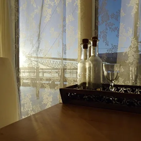 Habitide - Unikates öko-natur-hausboot - Ostsee-fjord Schlei *