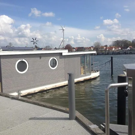 Habitide - Unikates Oeko-Natur-Hausboot - Ostsee-Fjord Schlei Apartment *