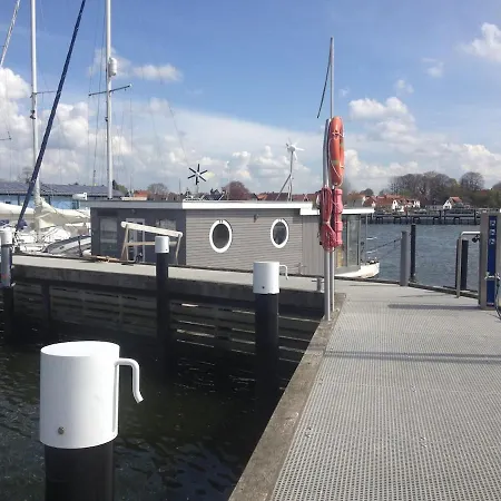 Habitide - Unikates öko-natur-hausboot - Ostsee-fjord Schlei Apartment